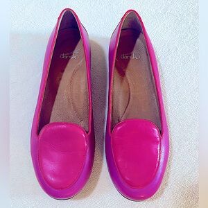 Dansko Nastacia Nappa Leather Loafers in Pink/purple worn once size 38